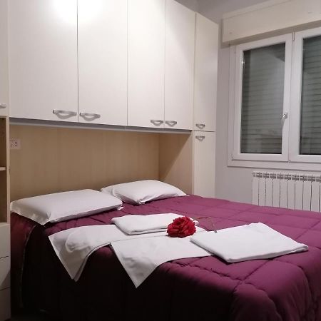 Villa Glori Affitto Camere Monolocali Carpi Kültér fotó