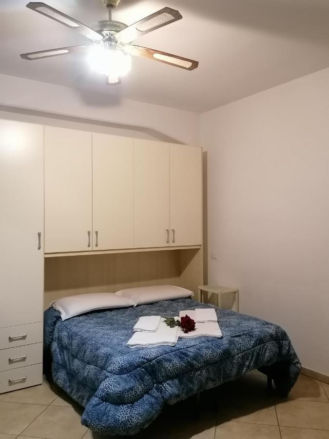 Villa Glori Affitto Camere Monolocali Carpi Kültér fotó