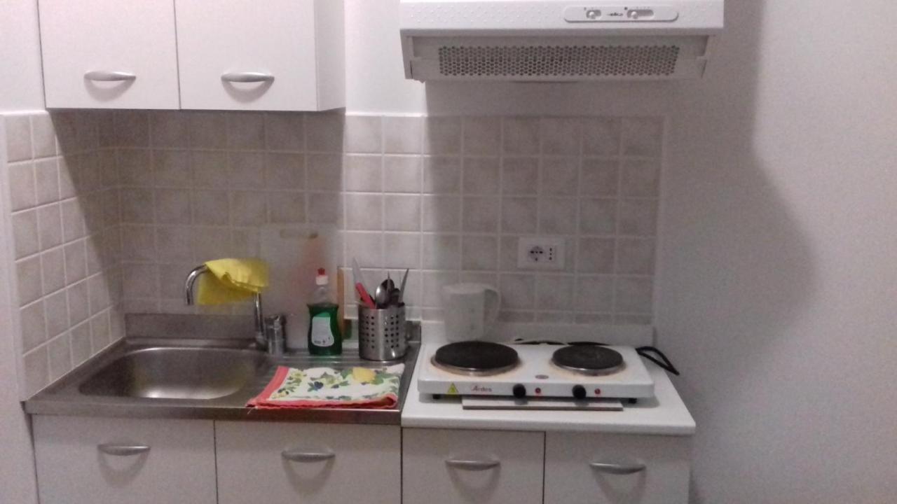 Villa Glori Affitto Camere Monolocali Carpi Kültér fotó